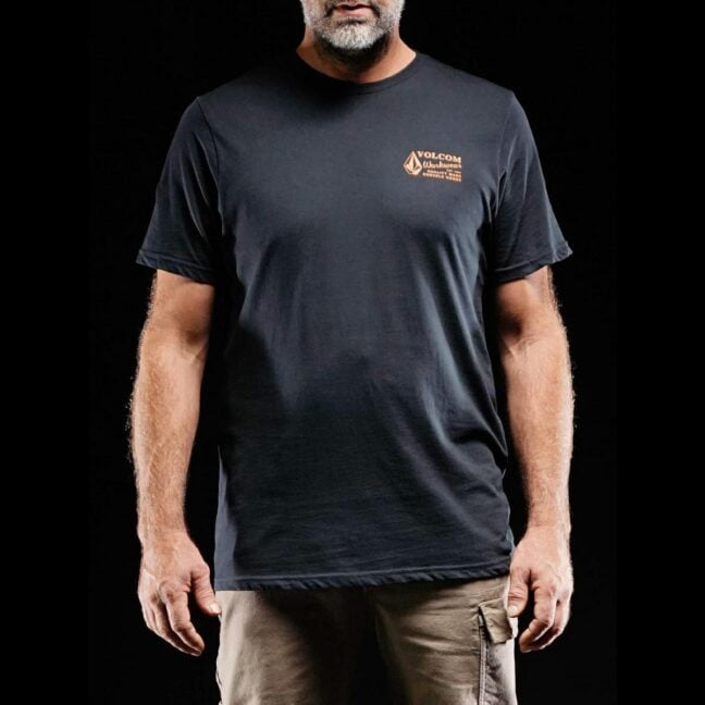 Volcom Vww S/s Tee Blk. Volcom Tees in Mens Tees & Mens T-shirts & Singlets. Code: A5002097