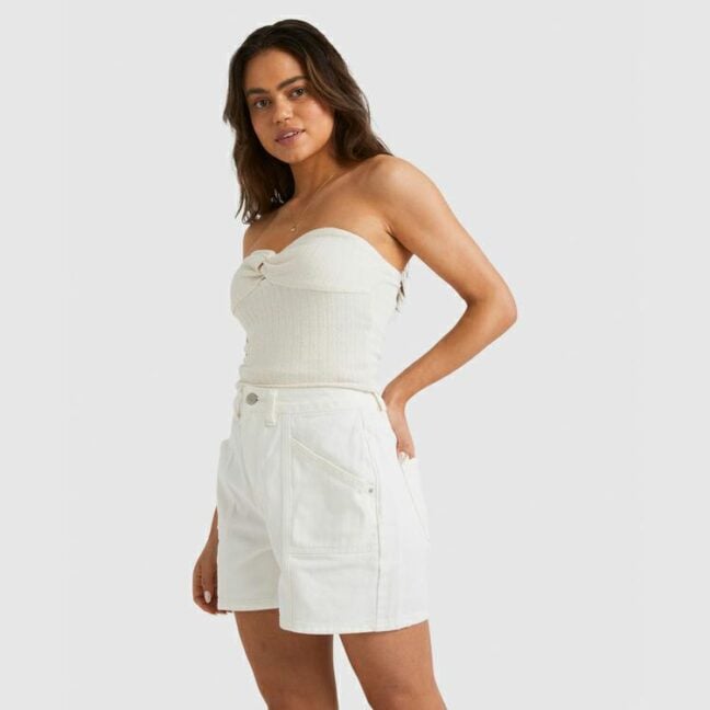 Billabong Sunrise Short Salt Crystal. Billabong Walkshorts - Fitted Waist in Womens Walkshorts - Fitted Waist & Womens Shorts. Code: UBJNS00171