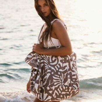 Billabong Soft Sway Coast Bag Clove. Billabong Handbags in Womens Handbags & Womens Bags. Code: UBJBT00216