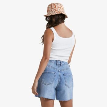 Billabong Spring Dream Tank Salt Crystal. Billabong Singlets & Tanks in Womens Singlets & Tanks & Womens T-shirts & Singlets. Code: UBJZT00373