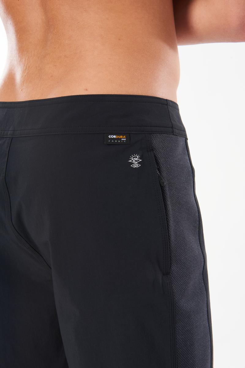 Boys Mirage 3-2-one Ultimate Boardshort