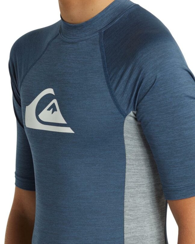 Quiksilver Everyday Upf50 Comp Ss Y Vintage Indigo Heath. Quiksilver Rashvests in Boys Rashvests & Boys Wetsuits. Code: AQBWR03058