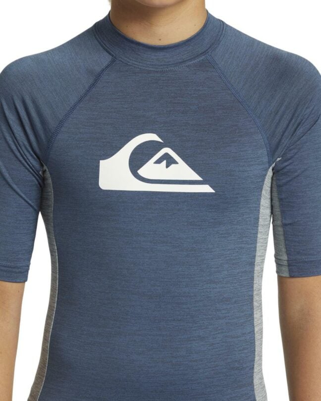 Quiksilver Everyday Upf50 Comp Ss Y Vintage Indigo Heath. Quiksilver Rashvests in Boys Rashvests & Boys Wetsuits. Code: AQBWR03058