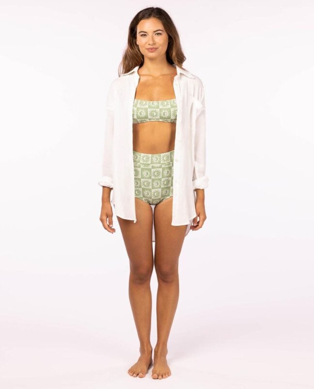 Rip Curl Premium Surf Holiday Shir White. Rip Curl Shirts - Long Sleeve in Womens Shirts - Long Sleeve & Womens Shirts. Code: 024WSH