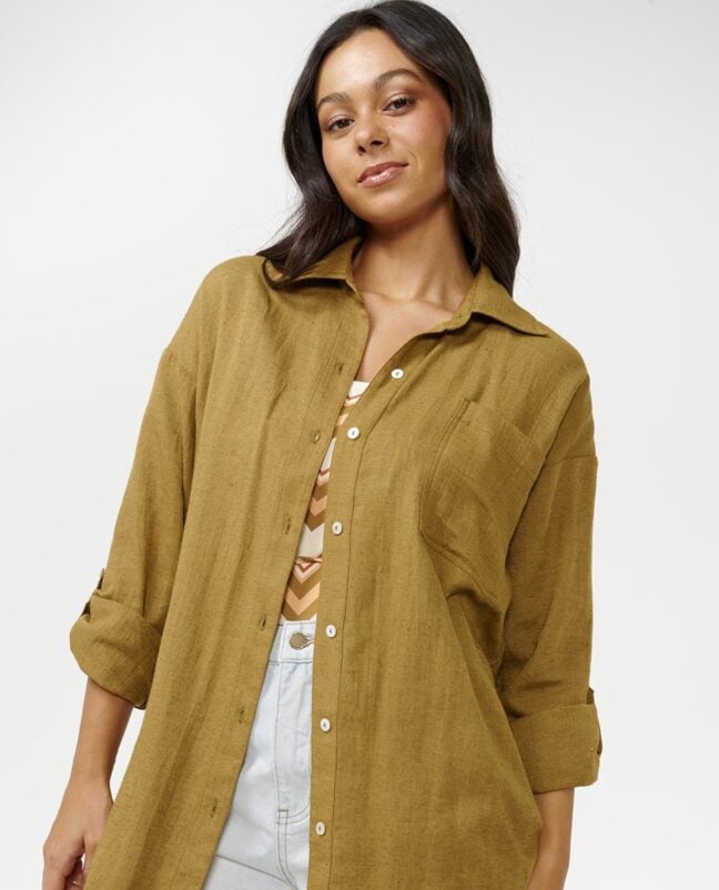 Rip Curl Premium Surf Holiday Shir Bronze. Rip Curl Shirts - Long Sleeve in Womens Shirts - Long Sleeve & Womens Shirts. Code: 024WSH