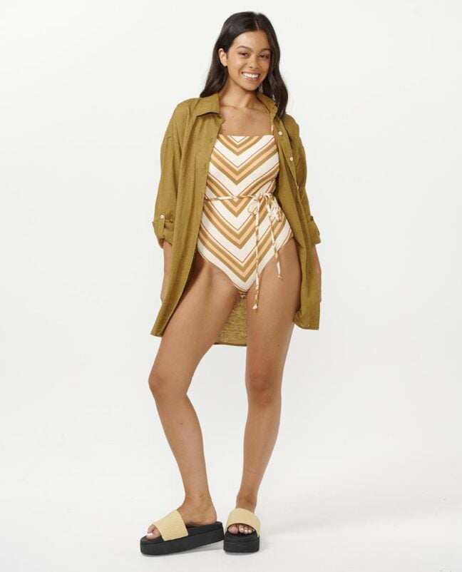 Rip Curl Premium Surf Holiday Shir Bronze. Rip Curl Shirts - Long Sleeve in Womens Shirts - Long Sleeve & Womens Shirts. Code: 024WSH