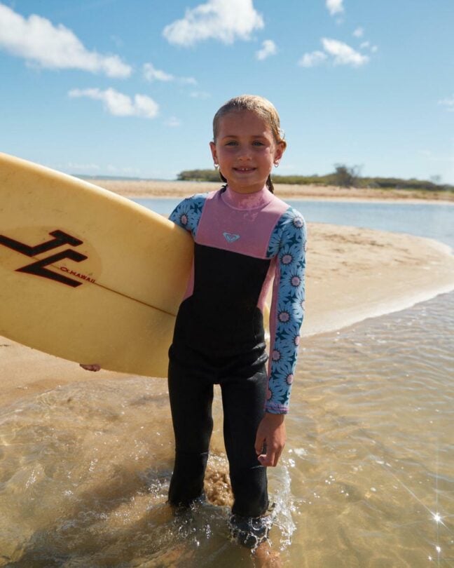 Roxy 3/2mm Prologue - Back Zip Wetsuit For Girls Crystal Teal Sol Flo. Roxy Steamers in Girls Steamers & Girls Wetsuits. Code: ERLW103010