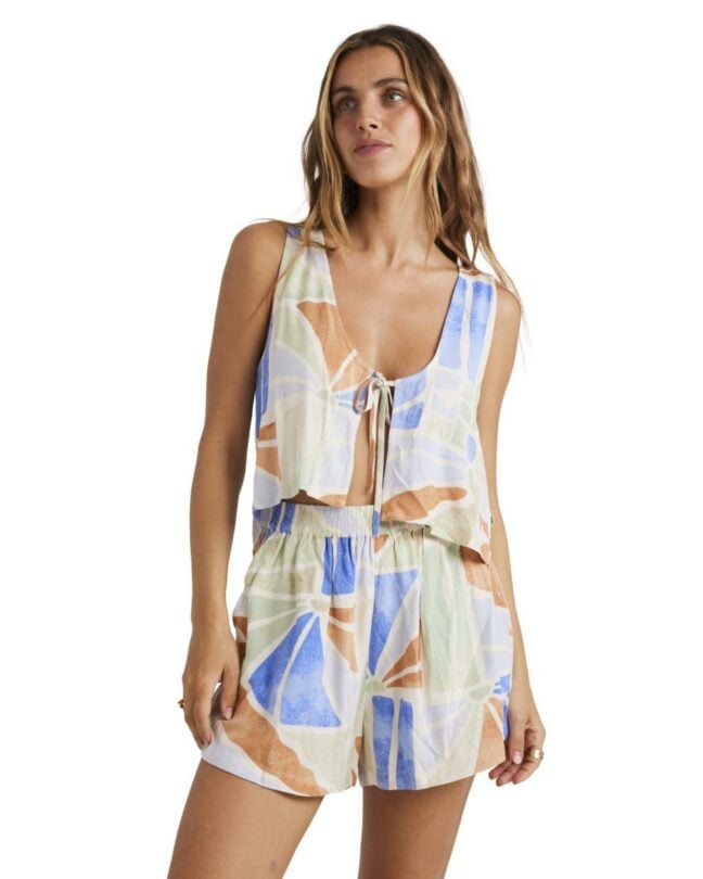 Billabong Mystic Tides Tie Top Multi. Billabong Shirts - Short Sleeve in Womens Shirts - Short Sleeve & Womens Shirts. Code: UBJWT00261