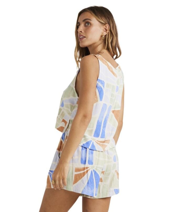 Billabong Mystic Tides Tie Top Multi. Billabong Shirts - Short Sleeve in Womens Shirts - Short Sleeve & Womens Shirts. Code: UBJWT00261