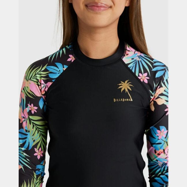 Billabong In Da Jungle Ls Sunshirt Black. Billabong Rashvests in Girls Rashvests & Girls Wetsuits. Code: UBGWR03022