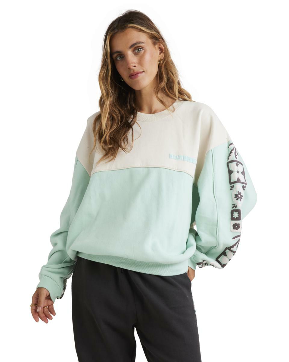 Billabong Cool Days Kendall Crew Multi. Billabong Sweats in Womens Sweats & Womens Jackets, Jumpers & Knits. Code: UBJFT00279
