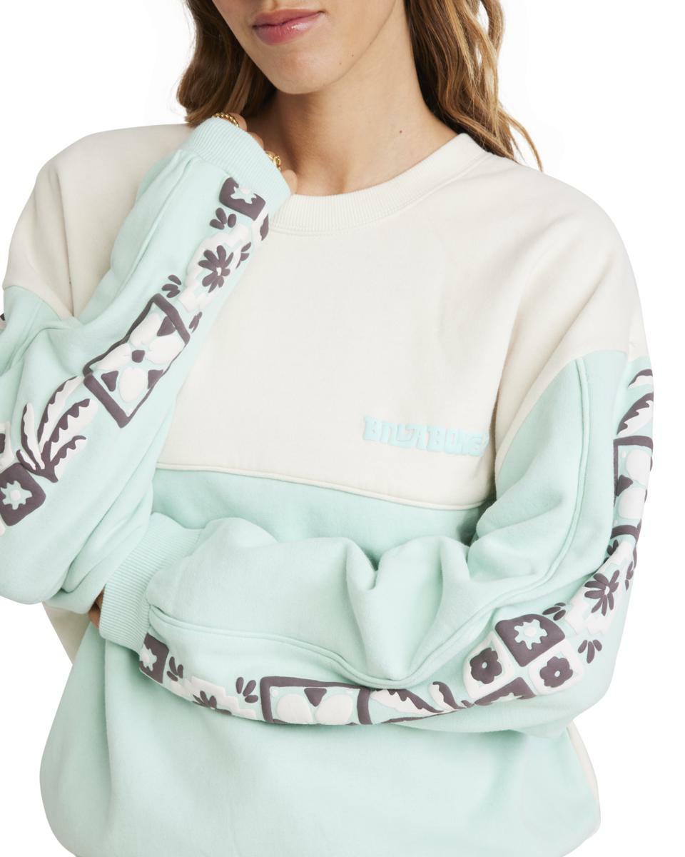 Billabong Cool Days Kendall Crew Multi. Billabong Sweats in Womens Sweats & Womens Jackets, Jumpers & Knits. Code: UBJFT00279