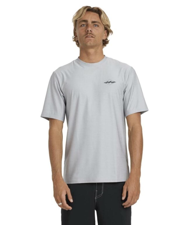 Billabong Diamond Shoreline Lf Ss Light Grey Heather. Billabong Rashvests in Mens Rashvests & Mens Wetsuits. Code: UBYWR03040