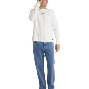 Rvca Benj Ls Tee Salt. Rvca Tees - Long Sleeve in Mens Tees - Long Sleeve & Mens T-shirts & Singlets. Code: UVYZT00920