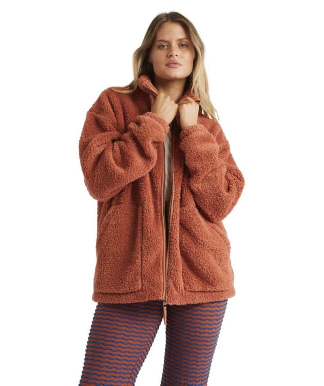 Billabong Bring The Sun Zip Up Kiss The Earth. Billabong Sweats in Womens Sweats & Womens Jackets, Jumpers & Knits. Code: UBJFT00303
