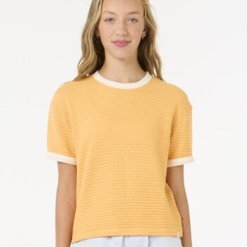 Rip Curl Bliss Bobbi Tee - Girl Mango. Rip Curl Tees in Girls Tees & Girls T-shirts & Singlets. Code: 046GTE
