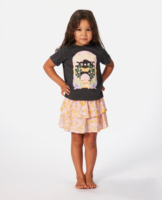 Rip Curl Rainbow Tropics Art Tee-g Washed Black. Rip Curl Tees in Toddler Girls Tees & Toddler Girls T-shirts & Singlets. Code: 047JTE
