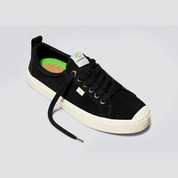 Cariuma Oca Low Suede Unisex Black. Cariuma Shoes in Mens Shoes & Mens Footwear. Code: 100102
