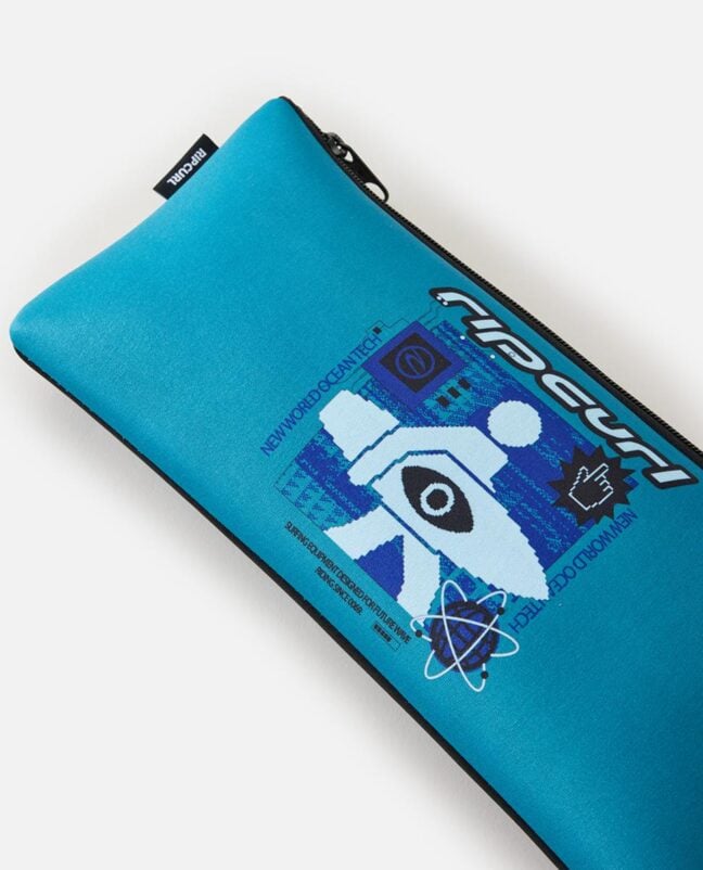 Rip Curl Small Pencil Case 2024 Ocean. Rip Curl Pencil Cases in Mens Pencil Cases & Mens Accessories. Code: 13BMUT