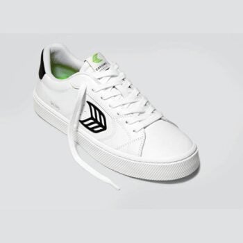 Cariuma Salvas Leather Unisex White/black. Cariuma Shoes in Mens Shoes & Mens Footwear. Code: 411301