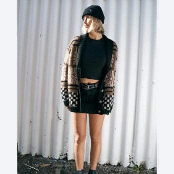 Volcom Rent Free Cardigan Vintage Brown. Volcom Knitwears in Womens Knitwears & Womens Jackets, Jumpers & Knits. Code: B0742400