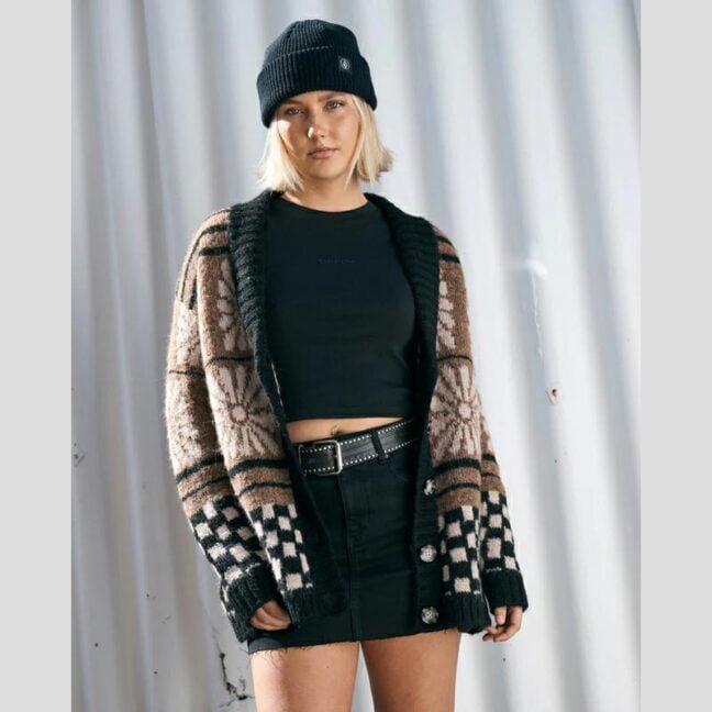 Volcom Rent Free Cardigan Vintage Brown. Volcom Knitwears in Womens Knitwears & Womens Jackets, Jumpers & Knits. Code: B0742400