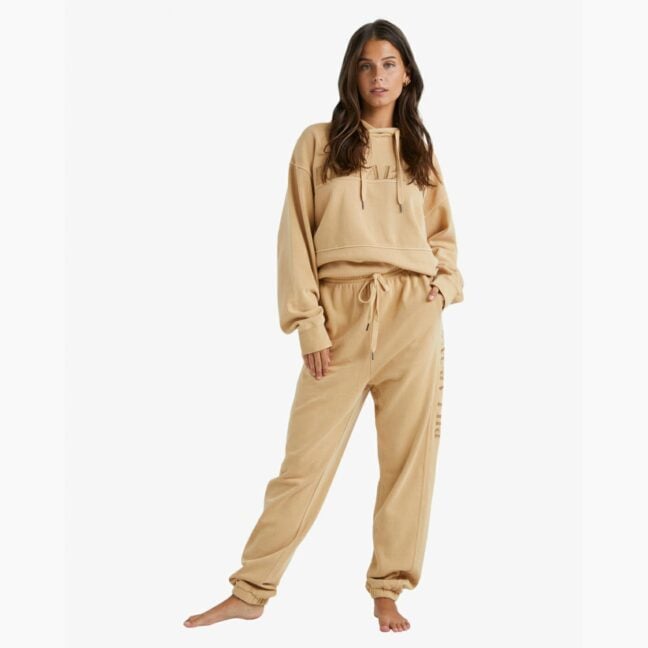 Billabong Baseline Trackpant Soft Sand. Billabong Track Pants in Womens Track Pants & Womens Pants & Jeans. Code: UBJFB00121