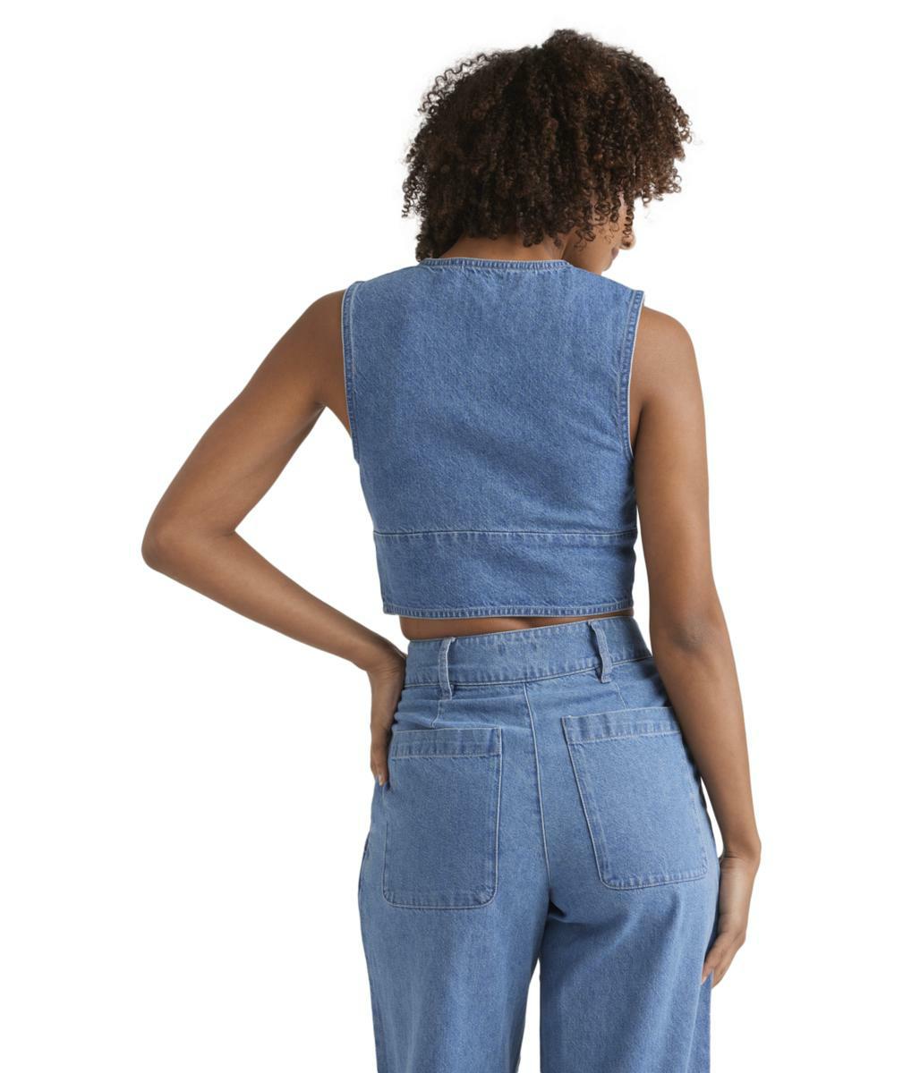 Billabong Indigo Skies Top Salt Washed. Billabong Fashion Tops in Womens Fashion Tops & Womens T-shirts & Singlets. Code: 24B043502