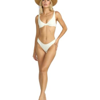 Billabong Wander Over Bondi Salt Crystal. Billabong Swimwear - Separates in Womens Swimwear - Separates & Womens Swimwear. Code: 24O282504