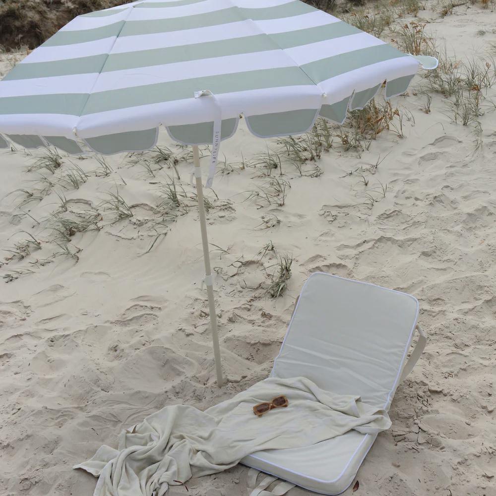 Sunnylife Compct Beach Umbrlla Sage Sea Sage Stripe. Sunnylife Other in Generic Other & Generic Accessories. Code: S51CBUSE