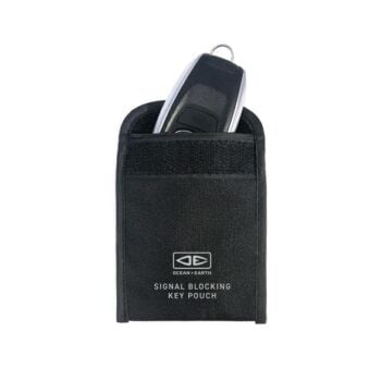 Ocean And Earth Signal Blocking Key Pouch Black. Ocean And Earth Auto Roof Racks in Boardsports Auto Roof Racks & Boardsports Surf. Code: SARX53