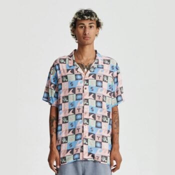 Critical Slide Society Lifecycle Resort Shirt Musk. Critical Slide Society Shirts - Short Sleeve in Mens Shirts - Short Sleeve & Mens Shirts. Code: SS24555