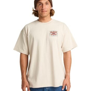 Billabong Double Spread Og Ss Chino. Billabong Tees in Mens Tees & Mens T-shirts & Singlets. Code: 24A353518
