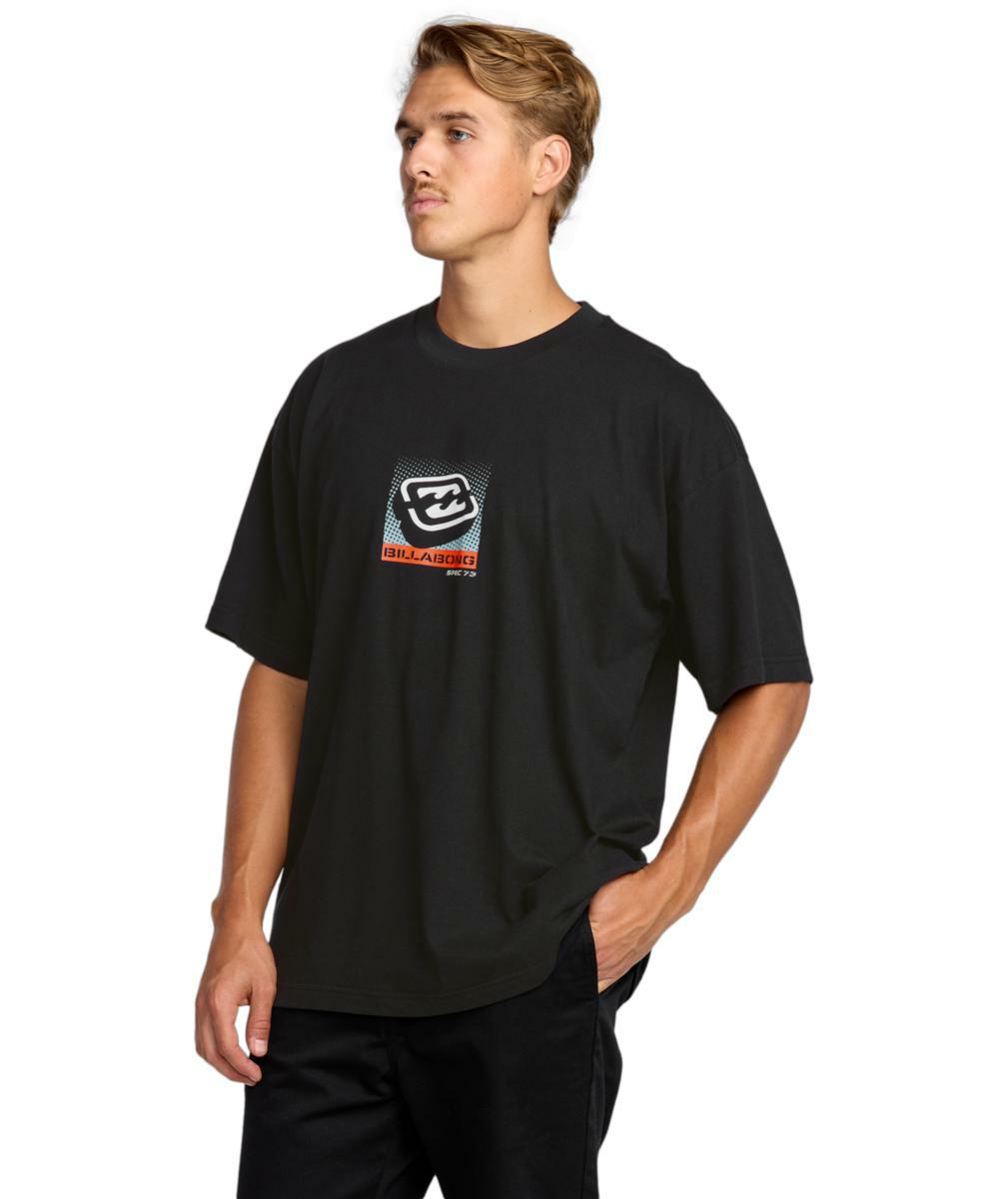 Billabong Spec 3d Ss Black. Billabong Tees in Mens Tees & Mens T-shirts & Singlets. Code: 24A353574