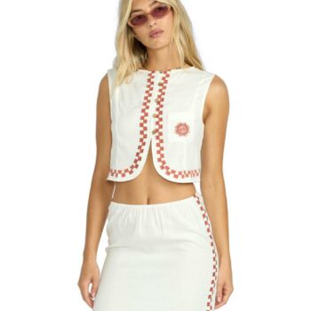 Billabong Secret Cove Wvn Top Salt Crystal. Billabong Fashion Tops in Womens Fashion Tops & Womens T-shirts & Singlets. Code: 24B042506