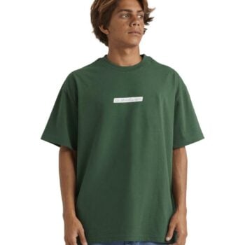 Quiksilver World Force Ss Trekking Green. Quiksilver Tees in Mens Tees & Mens T-shirts & Singlets. Code: 25A433578