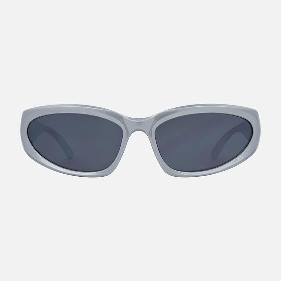 Carve Kubix Gloss Silver Silver Grey Mirror. Carve Sunglasses in Mens Sunglasses & Mens Eyewear. Code: 36421