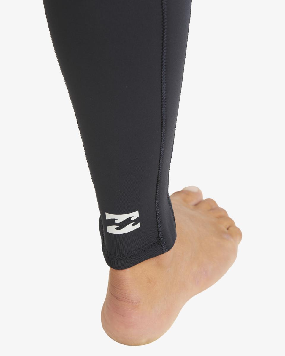 Billabong 22 Absolute Natural Cz Ss Black. Billabong Steamers in Mens Steamers & Mens Wetsuits. Code: ABYW300115