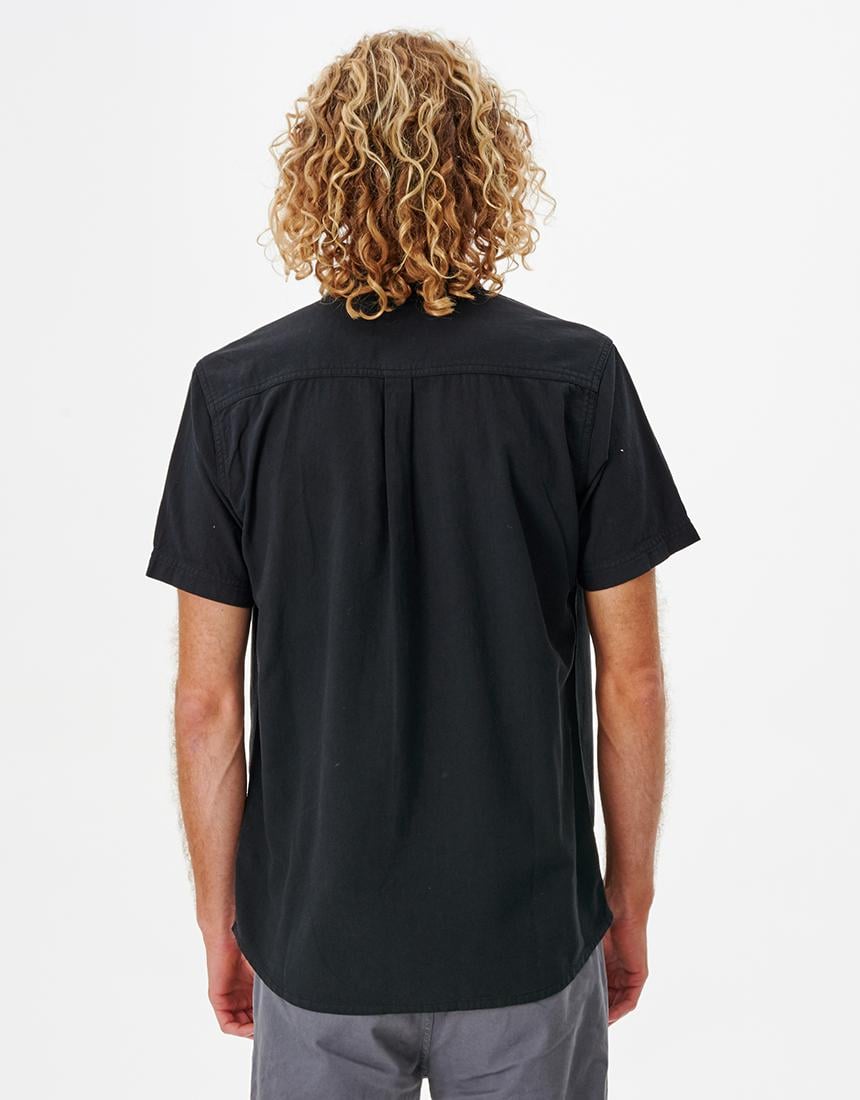 Rip Curl Classic Surf Washed S/s S Black. Rip Curl Shirts - Short Sleeve in Mens Shirts - Short Sleeve & Mens Shirts. Code: 042MSH