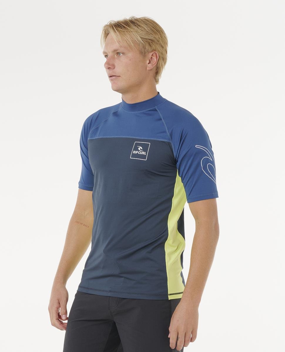 Rip Curl Drive Upf S/s Light Navy. Rip Curl Rashvests in Mens Rashvests & Mens Wetsuits. Code: 16AMRV