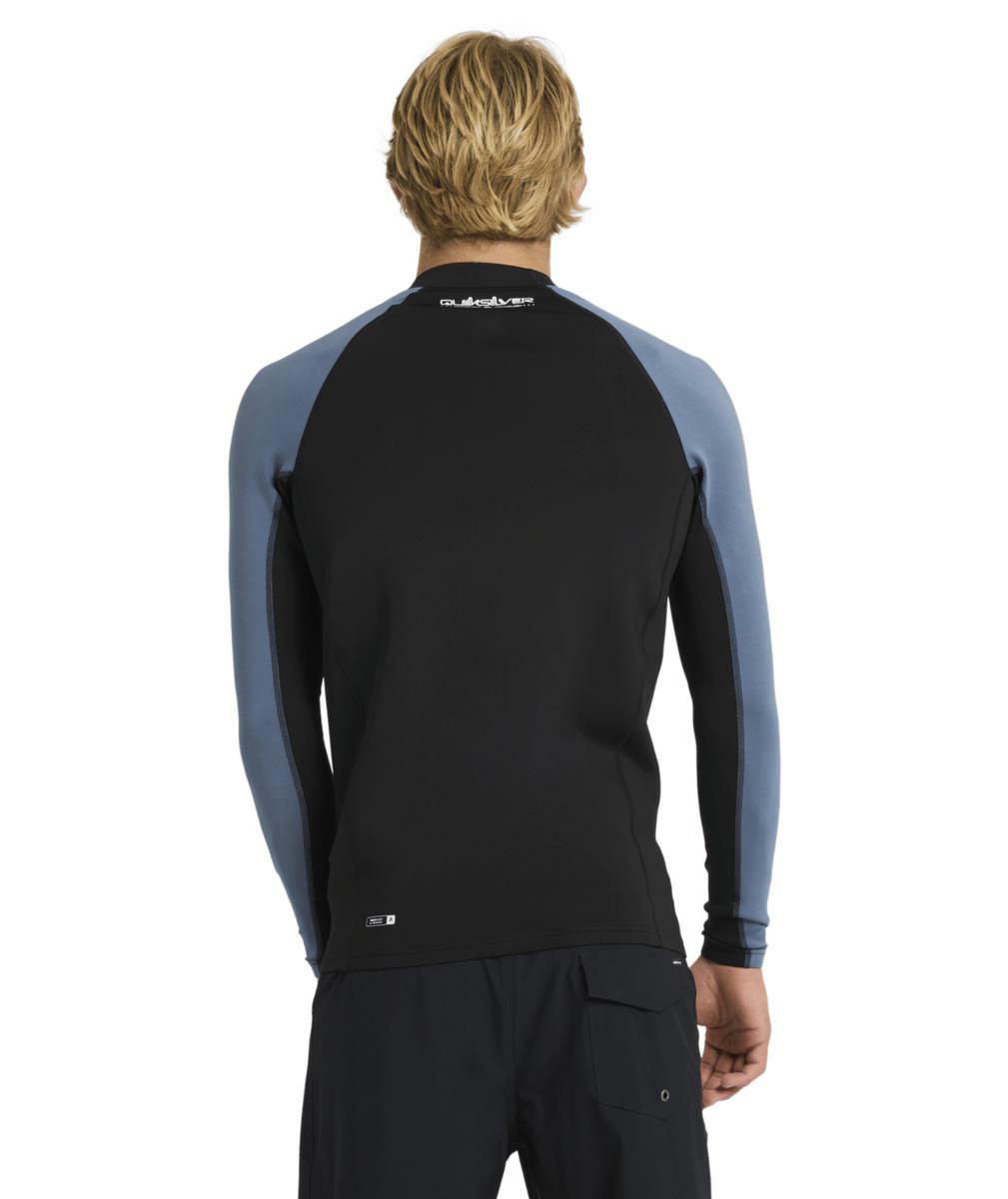 Quiksilver Everyday Heat Panel China Blue. Quiksilver Rashvests in Mens Rashvests & Mens Wetsuits. Code: 25A033572