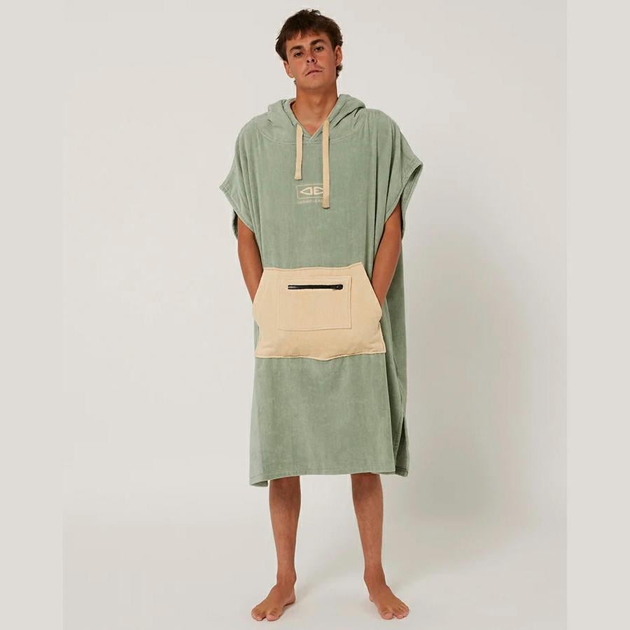 Ocean And Earth Day Break Poncho Sage. Ocean And Earth Towels - Hooded in Mens Towels - Hooded & Mens Accessories. Code: AMTW13