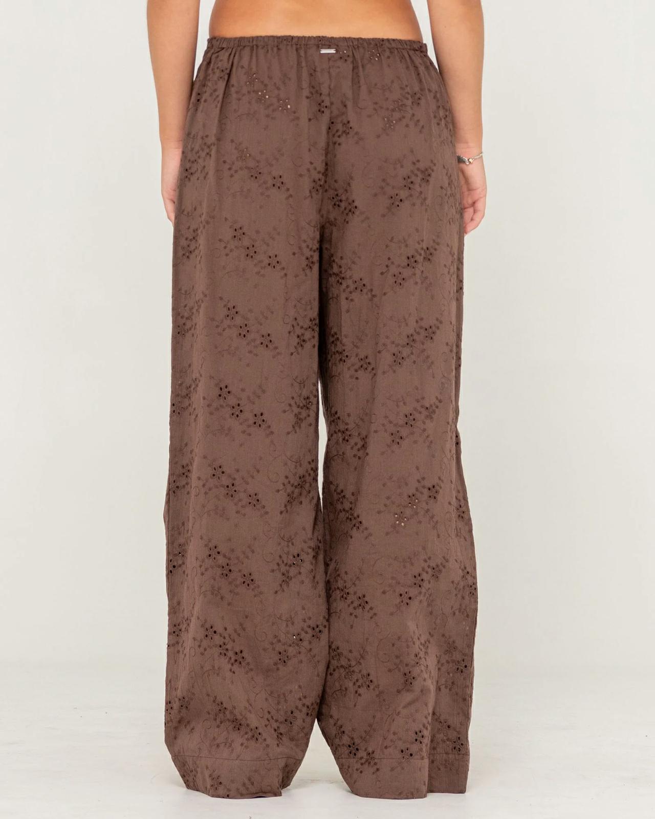 Rusty Enrique Anglaiseo Beach P Java. Rusty Pants in Womens Pants & Womens Pants & Jeans. Code: SCL0460