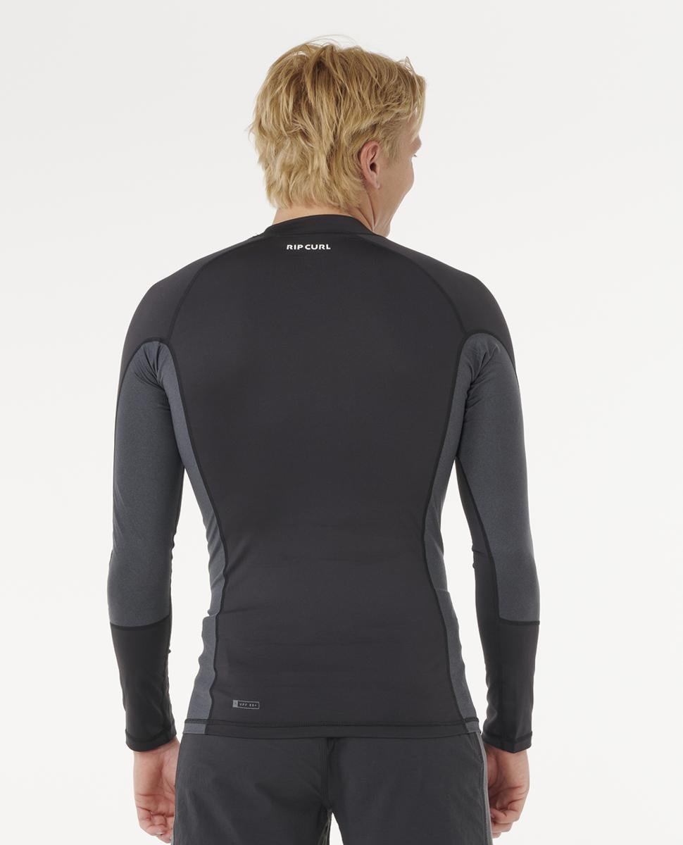 Rip Curl Waves Upf Perf L/s Black. Rip Curl Rashvests in Mens Rashvests & Mens Wetsuits. Code: 16FMRV