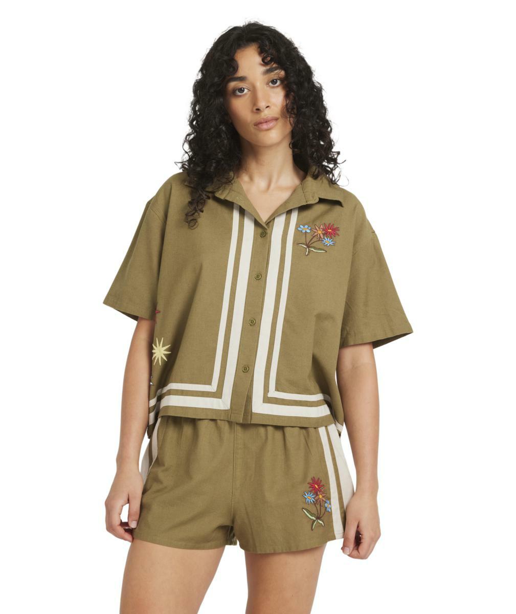 Rvca Mel G Ss Olive. Rvca Knitwears in Womens Knitwears & Womens Jackets, Jumpers & Knits. Code: 23B044511