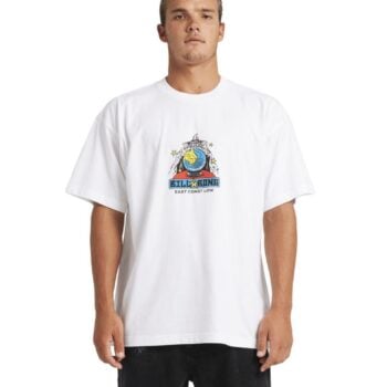 Billabong East Coast Low Og Ss White. Billabong Tees in Mens Tees & Mens T-shirts & Singlets. Code: 24A354573