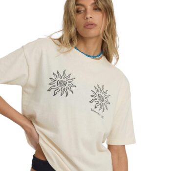 Billabong Laura S/s Tee Antique White. Billabong Tees in Womens Tees & Womens T-shirts & Singlets. Code: 24B354519