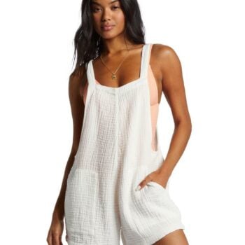 Billabong Beach Crush Shorts Salt Crystal. Billabong Walkshorts - Fitted Waist in Womens Walkshorts - Fitted Waist & Womens Shorts. Code: ABJNS00278