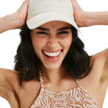 Roxy Dear Believer Color Parchment. Roxy Hats & Caps in Womens Hats & Caps & Womens Headwear. Code: ERJHA04456
