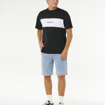Rip Curl Undertow Tee Black/white. Rip Curl Tees in Mens Tees & Mens T-shirts & Singlets. Code: 109MTE